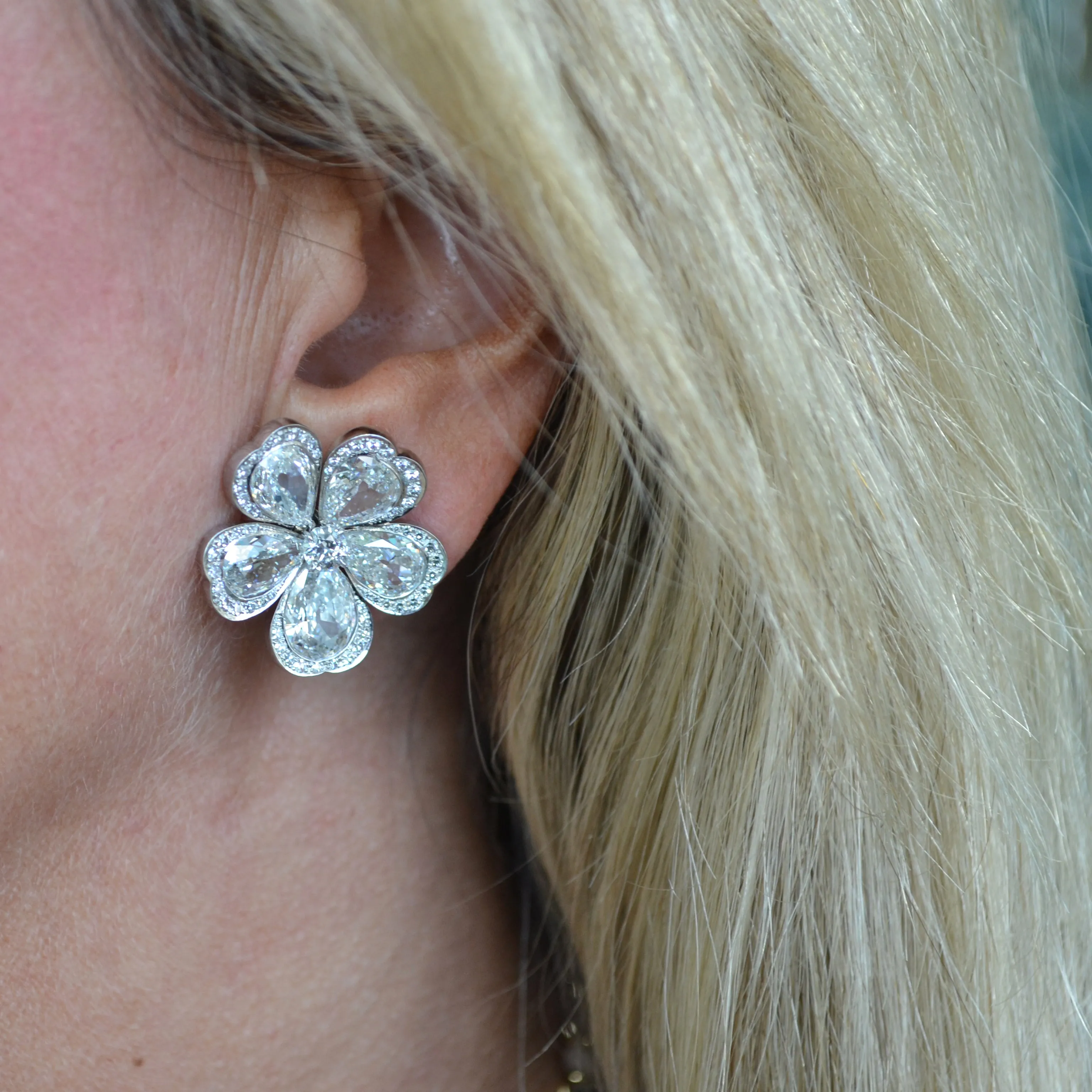 Eclat Jewels - One of a Kind Earrings with Diamonds, Platinum and 18k White Gold